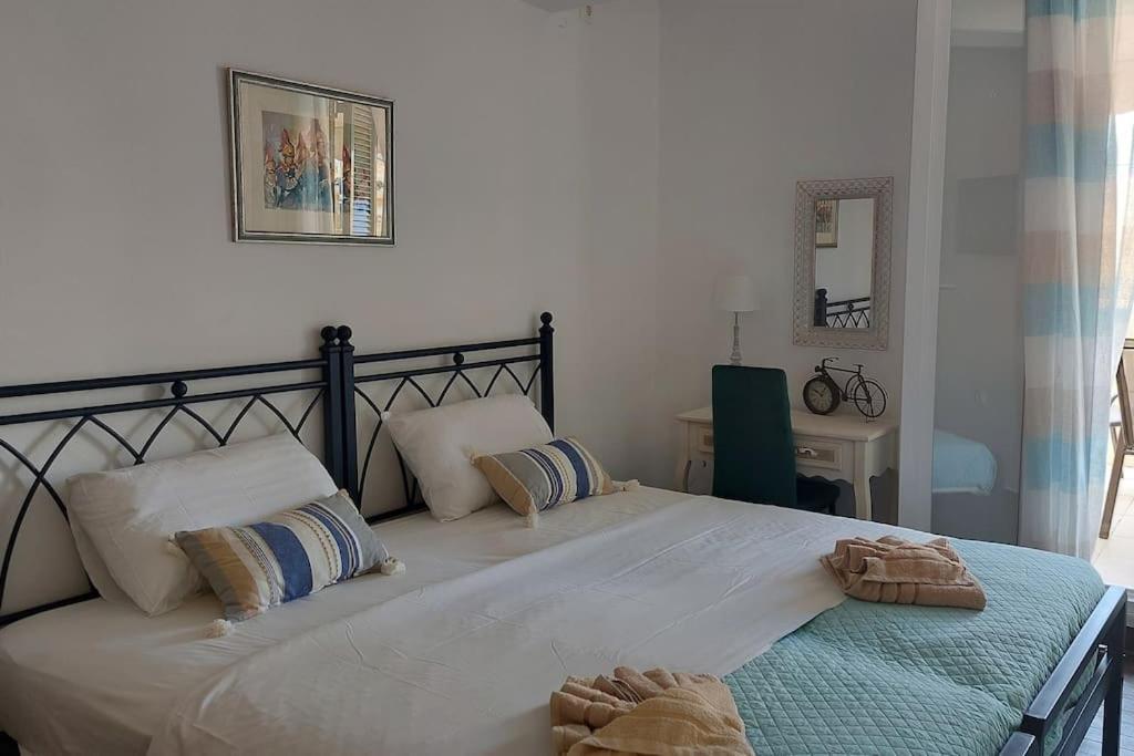 Old Port View Apartment, Διαμέρισμα Στο Κέντρο 2 Υπνοδωματίων Corfu  Exterior photo
